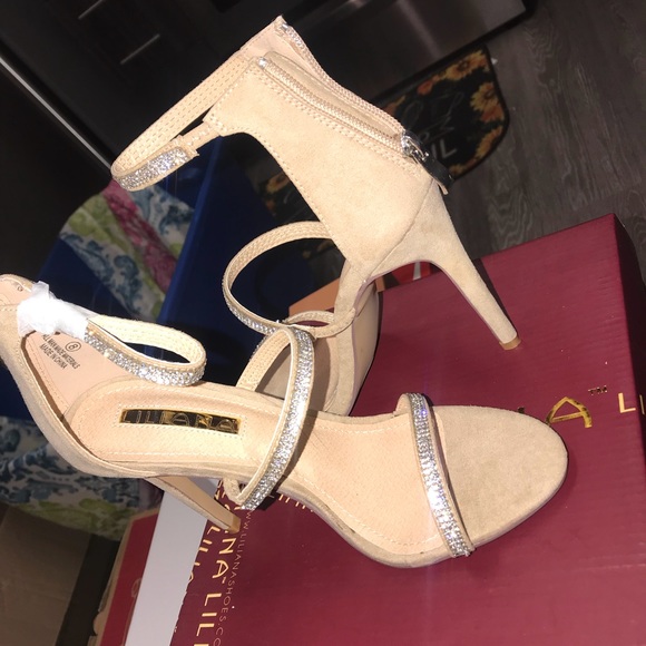 Nude Crystal Heels size 7 women - Picture 1 of 4